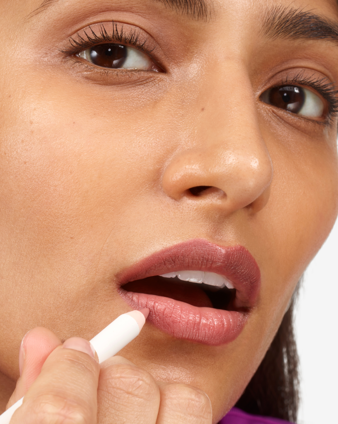 Lip Line - Image 39