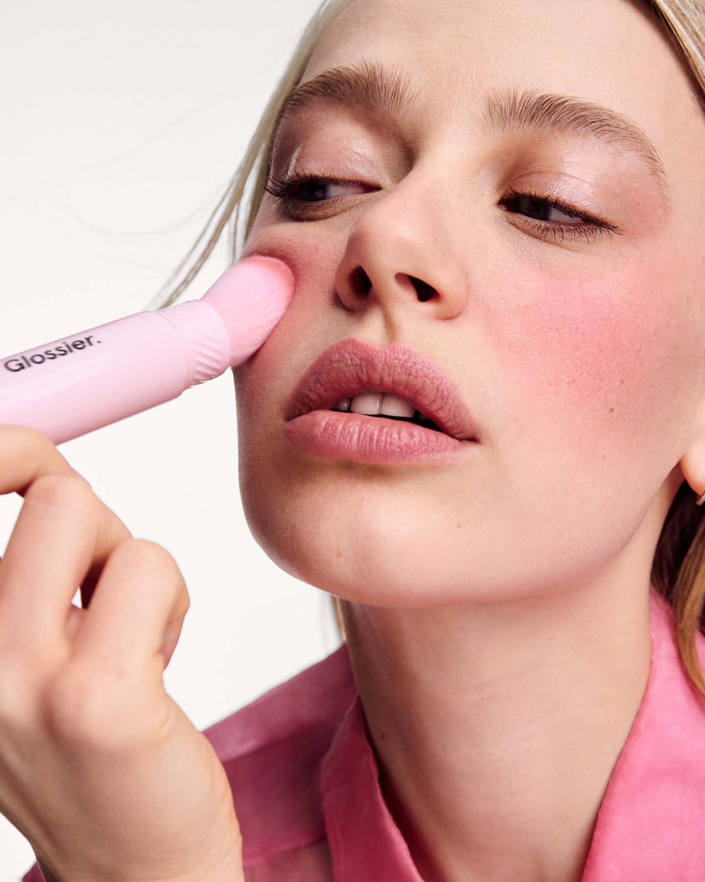 Cloud Paint Cheek Brush - Image 3