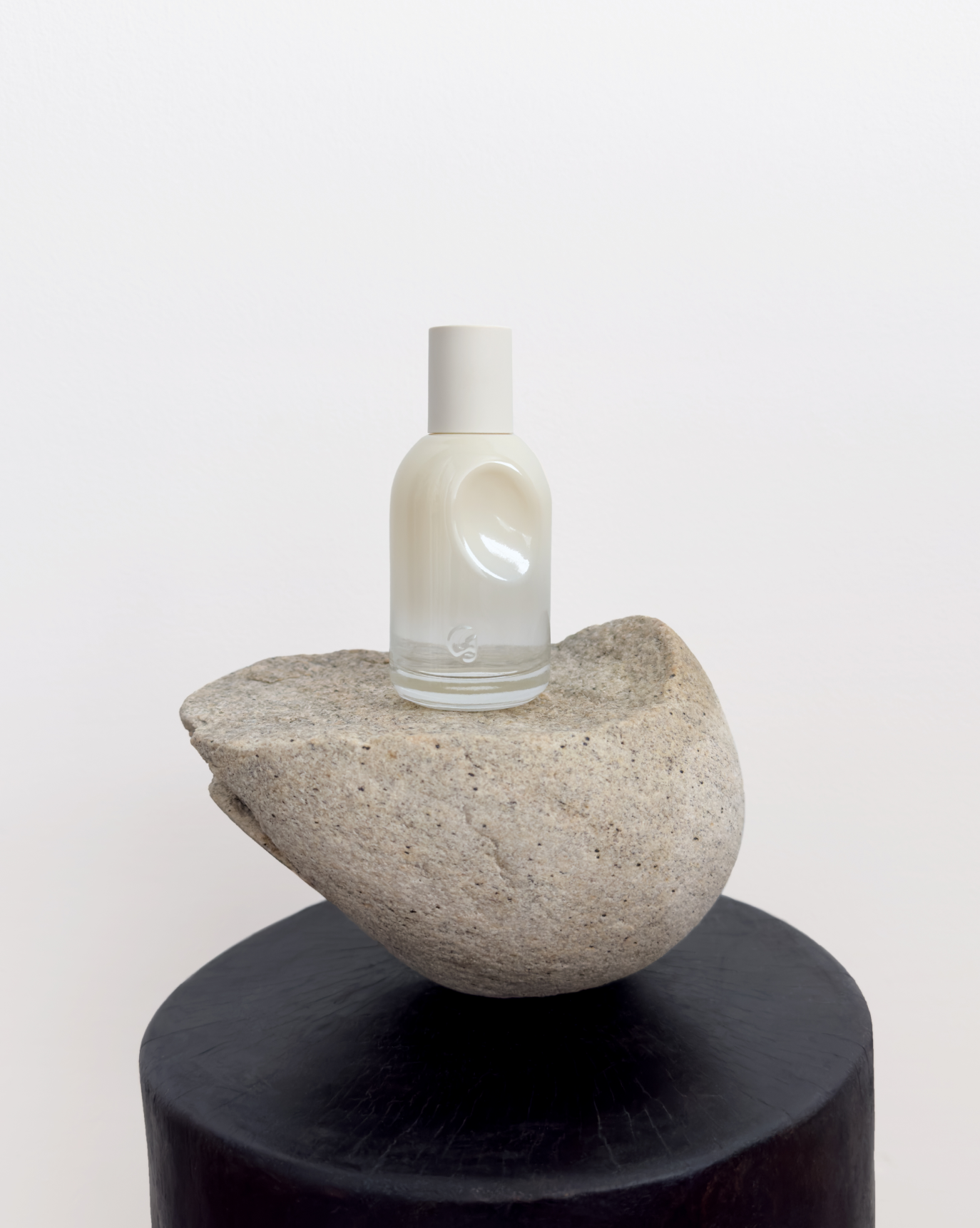 Glossier You Doux - Image 10